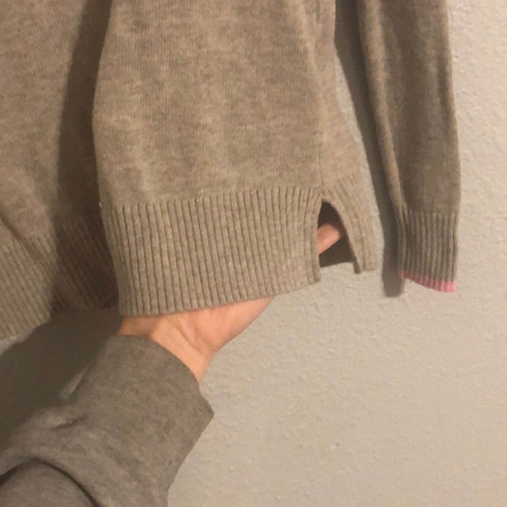 Sweater - Picture 4 of 5